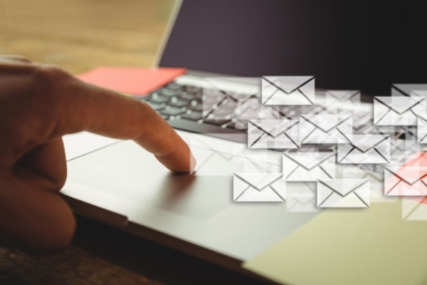 Recibiendo email